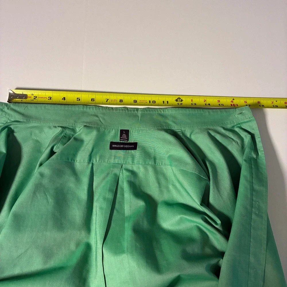 Bergdorf Goodman Men L button down cotton long sleeve shirt Made in Italy green